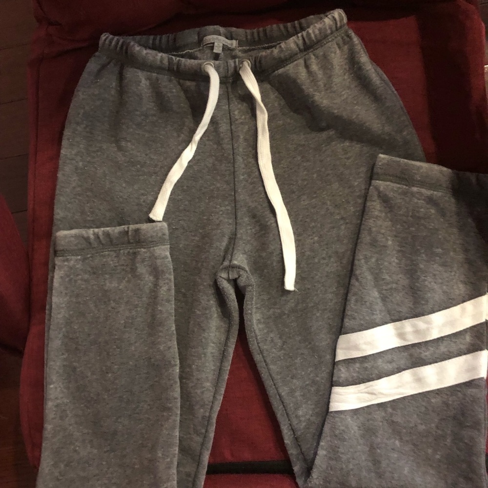 Sweatpants - Picture 2 of 3